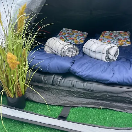 Pole Namiotowe Rumiana Dolina 豪华帐篷 *