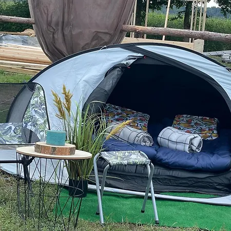 Luxusní stan Pole Namiotowe Rumiana Dolina *